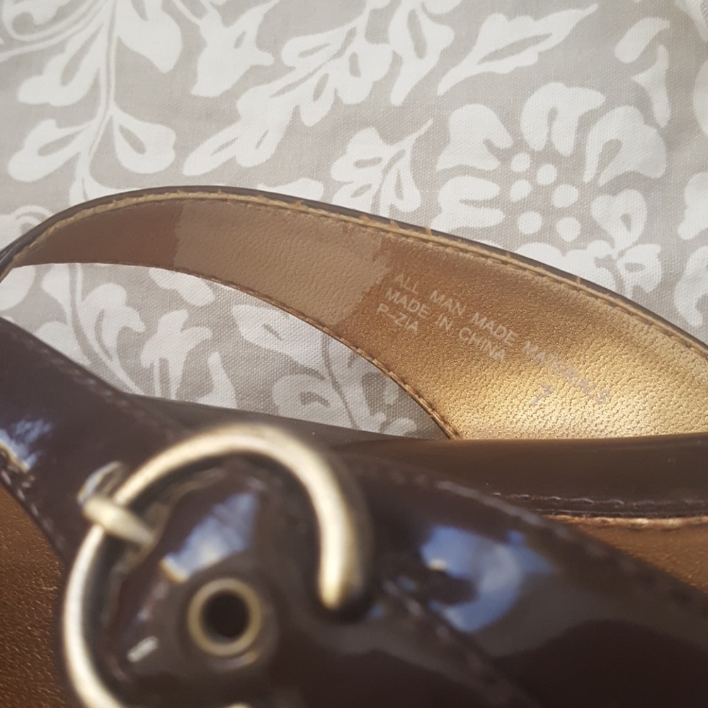 Steve Madden Buckle Sandals - Picture 6 of 6